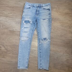 Womens American Eagle Size 8 Short Super High Rise Distressed Light Blue